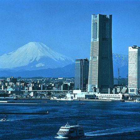 Yokohama Royal Park Hotel Экстерьер фото